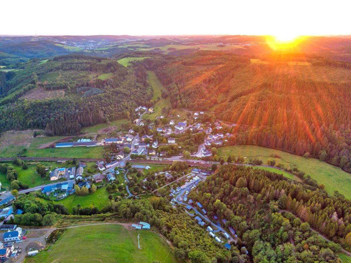 Basic Vakantiehuisje Op Val D'Or Enscherange ภายนอก รูปภาพ